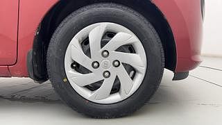 Used 2019 Hyundai New Santro 1.1 Sportz AMT Petrol Automatic tyres RIGHT FRONT TYRE RIM VIEW