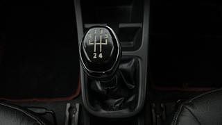 Used 2019 Renault Kwid 1.0 RXT Opt Petrol Manual interior GEAR  KNOB VIEW