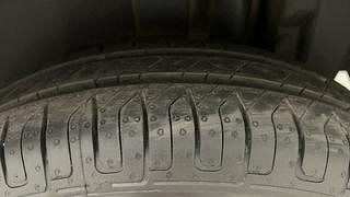 Used 2013 Maruti Suzuki Swift [2011-2017] LDi Diesel Manual tyres LEFT REAR TYRE TREAD VIEW