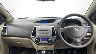 Used 2011 Hyundai i20 [2008-2012] Magna (O) 1.2 Petrol Manual interior DASHBOARD VIEW