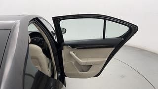 Used 2014 Skoda Octavia [2013-2017] Elegance 1.8 TSI AT Petrol Automatic interior RIGHT REAR DOOR OPEN VIEW