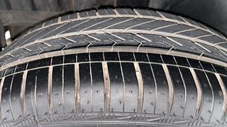 Used 2011 Maruti Suzuki Swift [2011-2017] ZXi Petrol Manual tyres RIGHT REAR TYRE TREAD VIEW