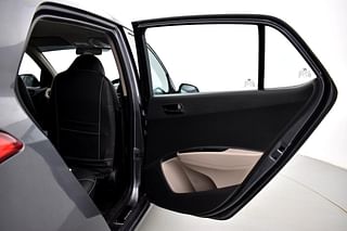 Used 2018 Hyundai Grand i10 [2013-2017] Magna 1.2 Kappa VTVT Petrol Manual interior RIGHT REAR DOOR OPEN VIEW