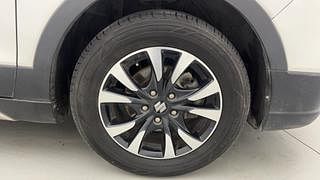 Used 2018 Maruti Suzuki S-Cross [2017-2020] Alpha 1.3 Diesel Manual tyres RIGHT FRONT TYRE RIM VIEW