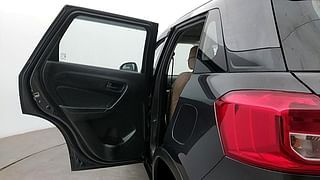 Used 2018 Maruti Suzuki Vitara Brezza [2016-2020] VDi Diesel Manual interior LEFT REAR DOOR OPEN VIEW
