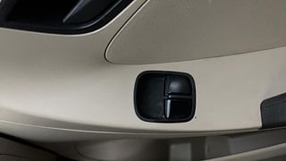 Used 2018 Hyundai Eon [2011-2018] Magna + (O) Petrol Manual top_features Power windows