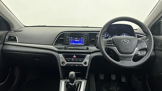 Used 2018 Hyundai Elantra [2016-2022] 2.0 S Petrol Manual interior DASHBOARD VIEW