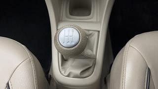 Used 2016 Maruti Suzuki Ertiga VDI SHVS Diesel Manual interior GEAR  KNOB VIEW