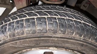 Used 2012 Maruti Suzuki Estilo [2009-2014] LXi Petrol Manual tyres RIGHT REAR TYRE TREAD VIEW