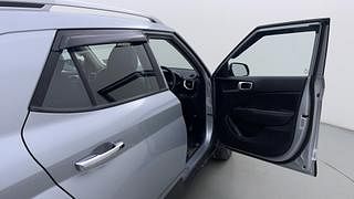 Used 2019 Hyundai Venue [2019-2021] SX 1.0 (O) Turbo Petrol Manual interior RIGHT FRONT DOOR OPEN VIEW