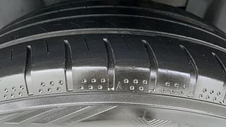 Used 2017 Renault Captur [2017-2020] RXT Diesel Diesel Manual tyres LEFT REAR TYRE TREAD VIEW