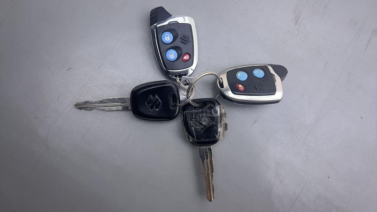 Used 2015 Maruti Suzuki Alto 800 [2012-2016] Lxi Petrol Manual extra CAR KEY VIEW