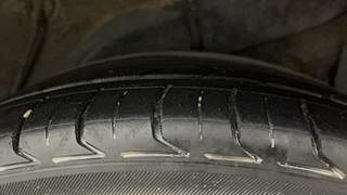 Used 2011 Hyundai Verna [2011-2015] Fluidic 1.6 VTVT SX Petrol Manual tyres LEFT REAR TYRE TREAD VIEW