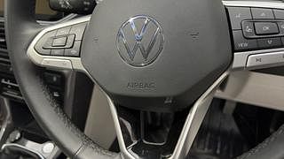 Used 2022 Volkswagen Taigun Topline 1.0 TSI MT Petrol Manual top_features Airbags