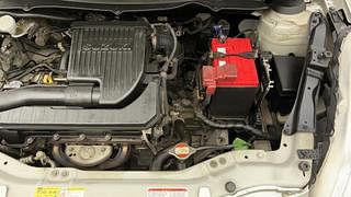 Used 2015 Maruti Suzuki Swift [2011-2017] VXi Petrol Manual engine ENGINE LEFT SIDE VIEW