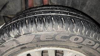 Used 2018 Maruti Suzuki Dzire [2017-2020] ZXi AMT Petrol Automatic tyres RIGHT REAR TYRE TREAD VIEW
