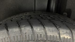 Used 2016 Maruti Suzuki Ertiga VDI SHVS Diesel Manual tyres LEFT REAR TYRE TREAD VIEW
