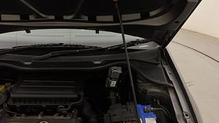 Used 2011 Volkswagen Polo [2010-2014] Highline 1.6L (P) Petrol Manual engine ENGINE LEFT SIDE HINGE & APRON VIEW