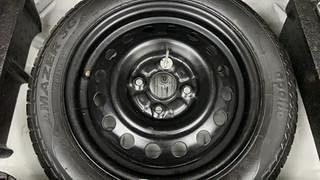 Used 2018 Maruti Suzuki Wagon R 1.0 [2015-2019] VXI AMT Petrol Automatic tyres SPARE TYRE VIEW