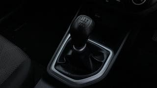 Used 2018 Hyundai Creta [2018-2020] 1.4 E + Diesel Manual interior GEAR  KNOB VIEW