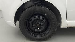Used 2010 Chevrolet Spark [2007-2012] LS 1.0 Petrol Manual tyres LEFT FRONT TYRE RIM VIEW