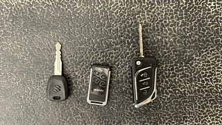 Used 2015 Maruti Suzuki Ritz [2012-2017] Vdi Diesel Manual extra CAR KEY VIEW