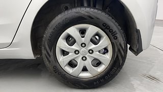 Used 2017 Hyundai Elite i20 [2014-2018] Sportz 1.2 Petrol Manual tyres LEFT REAR TYRE RIM VIEW