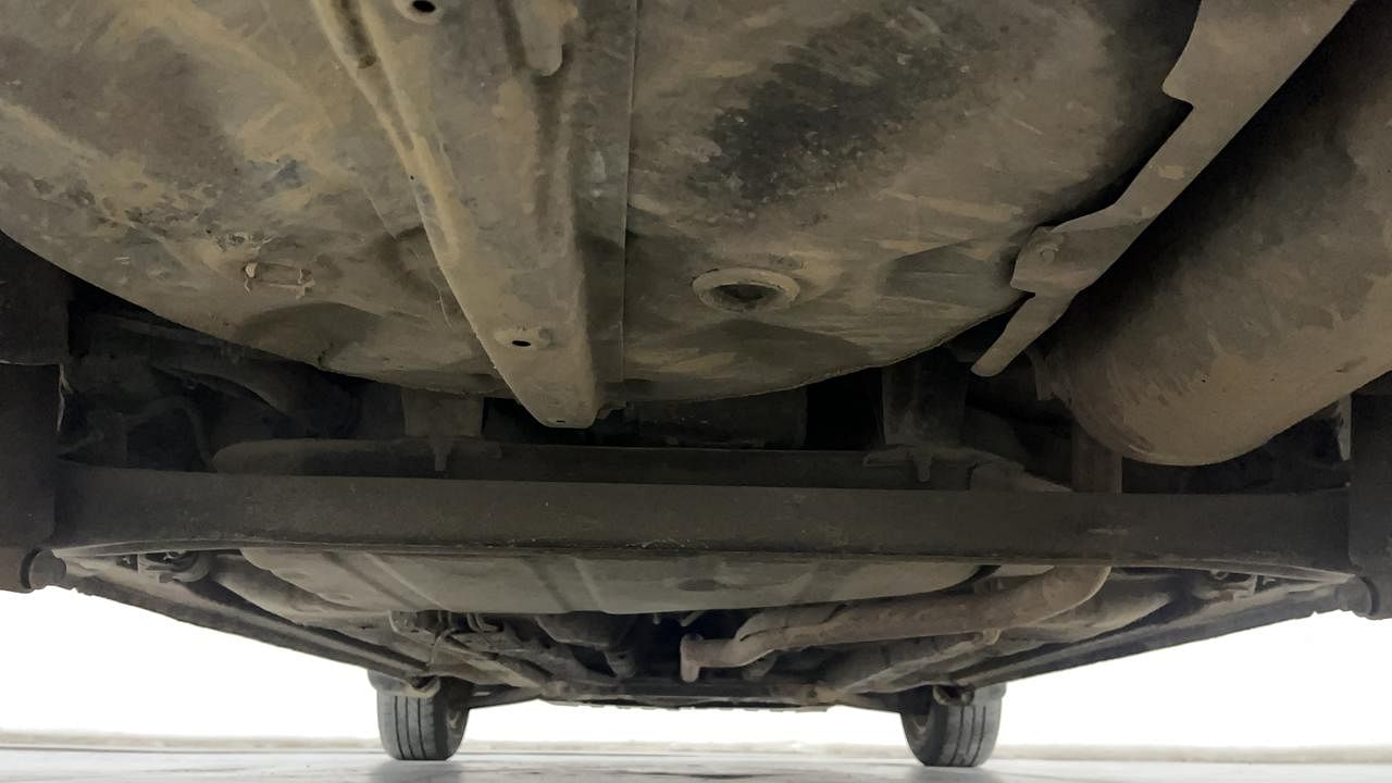 Used 2013 Hyundai i20 [2012-2014] Asta 1.2 Petrol Manual extra REAR UNDERBODY VIEW (TAKEN FROM REAR)