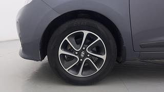 Used 2017 Hyundai Grand i10 [2017-2020] Sportz (O) AT 1.2 Kappa VTVT Petrol Automatic tyres LEFT FRONT TYRE RIM VIEW