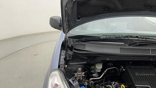 Used 2013 Maruti Suzuki Ritz [2012-2017] Vxi Petrol Manual engine ENGINE RIGHT SIDE HINGE & APRON VIEW