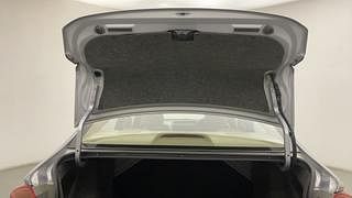 Used 2019 Honda City [2017-2020] V CVT Petrol Automatic interior DICKY DOOR OPEN VIEW