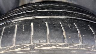 Used 2017 Volkswagen Ameo [2016-2020] Comfortline 1.5L (D) Diesel Manual tyres RIGHT REAR TYRE TREAD VIEW