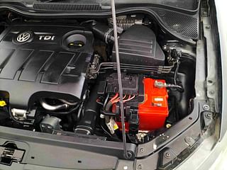 Used 2014 Volkswagen Polo [2014-2020] Comfortline 1.5 (D) Diesel Manual engine ENGINE LEFT SIDE VIEW