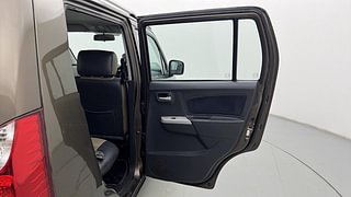 Used 2011 Maruti Suzuki Wagon R 1.0 [2010-2019] VXi Petrol Manual interior RIGHT REAR DOOR OPEN VIEW