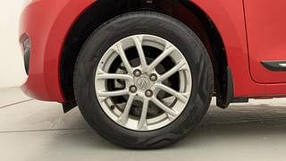 Used 2019 Maruti Suzuki Swift [2017-2021] ZXI Petrol Manual tyres LEFT FRONT TYRE RIM VIEW