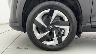 Used 2022 Nissan Magnite XL Petrol Manual tyres LEFT FRONT TYRE RIM VIEW