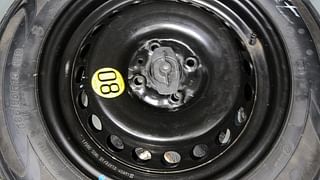 Used 2017 Maruti Suzuki Baleno [2015-2019] Zeta Petrol Petrol Manual tyres SPARE TYRE VIEW
