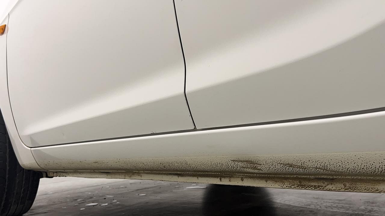 Used 2011 Hyundai i20 [2008-2012] Magna 1.2 Petrol Manual dents MINOR DENT