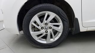 Used 2015 honda Jazz V Petrol Manual tyres LEFT FRONT TYRE RIM VIEW