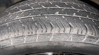 Used 2010 Hyundai Santro Xing [2007-2014] GLS Petrol Manual tyres LEFT FRONT TYRE TREAD VIEW