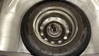 Used 2015 Hyundai i10 [2010-2016] Era Petrol Petrol Manual tyres SPARE TYRE VIEW