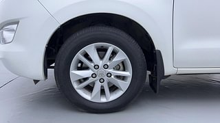 Used 2020 Toyota Innova Crysta [2016-2020] 2.4 V 7 STR Diesel Manual tyres LEFT FRONT TYRE RIM VIEW