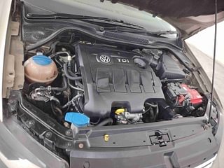Used 2017 volkswagen Vento 1.5L Highline Diesel AT Diesel Automatic engine ENGINE RIGHT SIDE VIEW