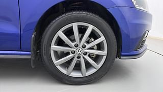 Used 2020 volkswagen Polo Highline Plus 1.0 TSI Petrol Manual tyres RIGHT FRONT TYRE RIM VIEW