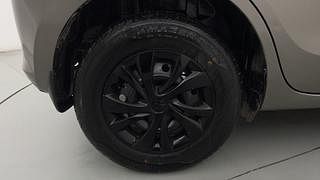 Used 2022 Maruti Suzuki Swift VXI Petrol Manual tyres RIGHT REAR TYRE RIM VIEW