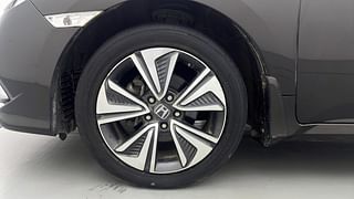 Used 2019 Honda Civic [2019-2021] ZX MT Diesel Diesel Manual tyres LEFT FRONT TYRE RIM VIEW