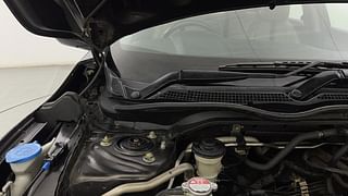 Used 2019 Honda Civic [2019-2021] ZX CVT Petrol Petrol Automatic engine ENGINE RIGHT SIDE HINGE & APRON VIEW