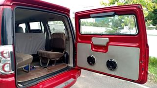 Used 2015 Mahindra Scorpio [2014-2017] S6 Plus Diesel Manual interior DICKY DOOR OPEN VIEW