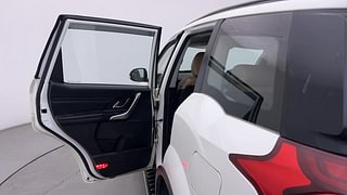 Used 2018 Mahindra XUV500 [2018-2021] W11 AT Diesel Automatic interior LEFT REAR DOOR OPEN VIEW