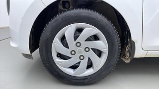 Used 2019 Hyundai New Santro 1.1 Sportz MT Petrol Manual tyres LEFT FRONT TYRE RIM VIEW